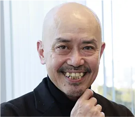 審査委員長 中島 信也